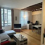 Parisian Modern Flat 10 Min Walk To The Louvre