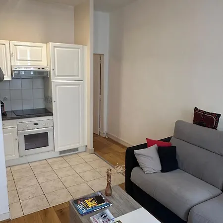 Parisian Modern Flat 10 Min Walk To The Louvre *